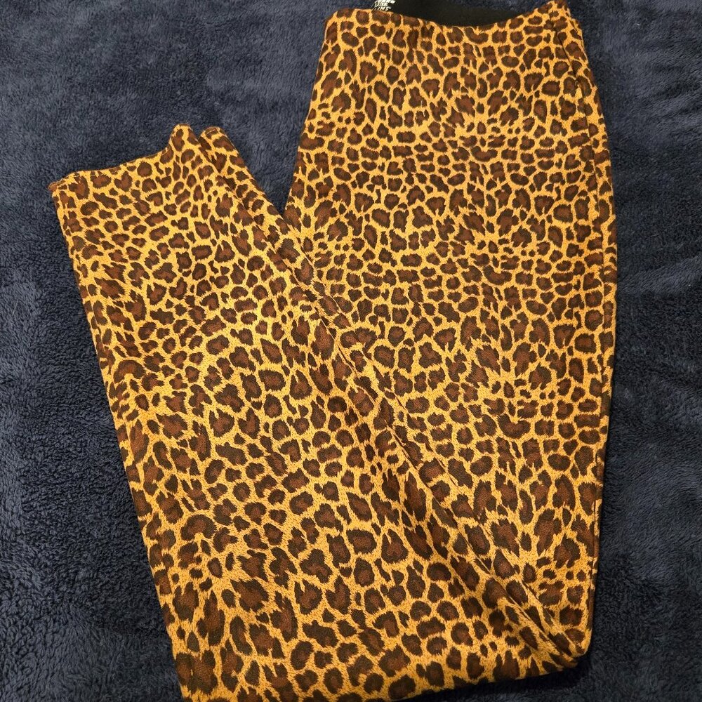 Peter Nygard Luxe Slim Leopard Pattern Pants